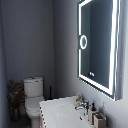 Paradise Apartment, Village * Lardos