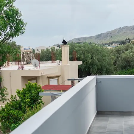 Paradise Apartment, Village *