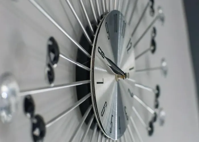 Paradise Apartment, Village